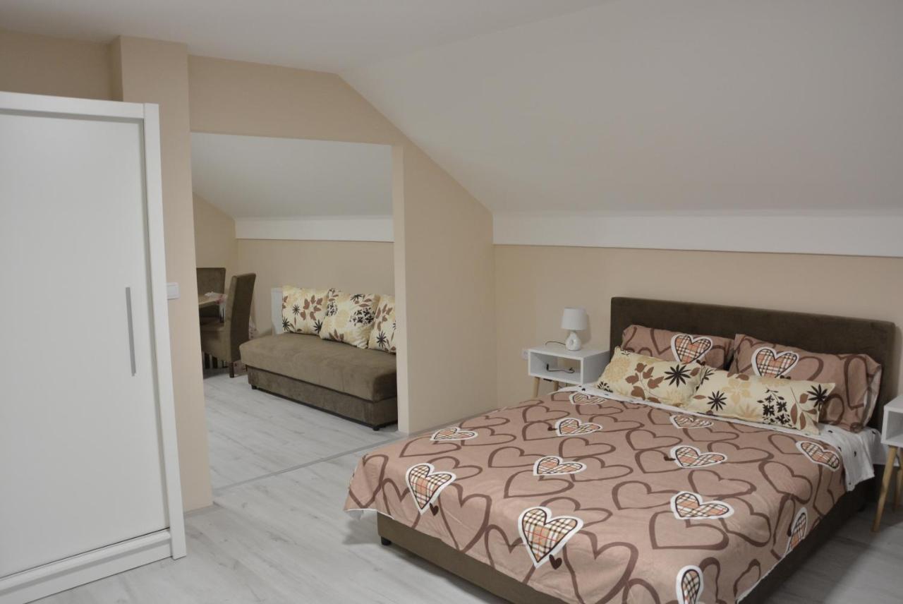 Garden Apartmani Jagodina Exterior foto