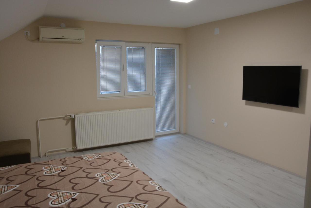 Garden Apartmani Jagodina Exterior foto
