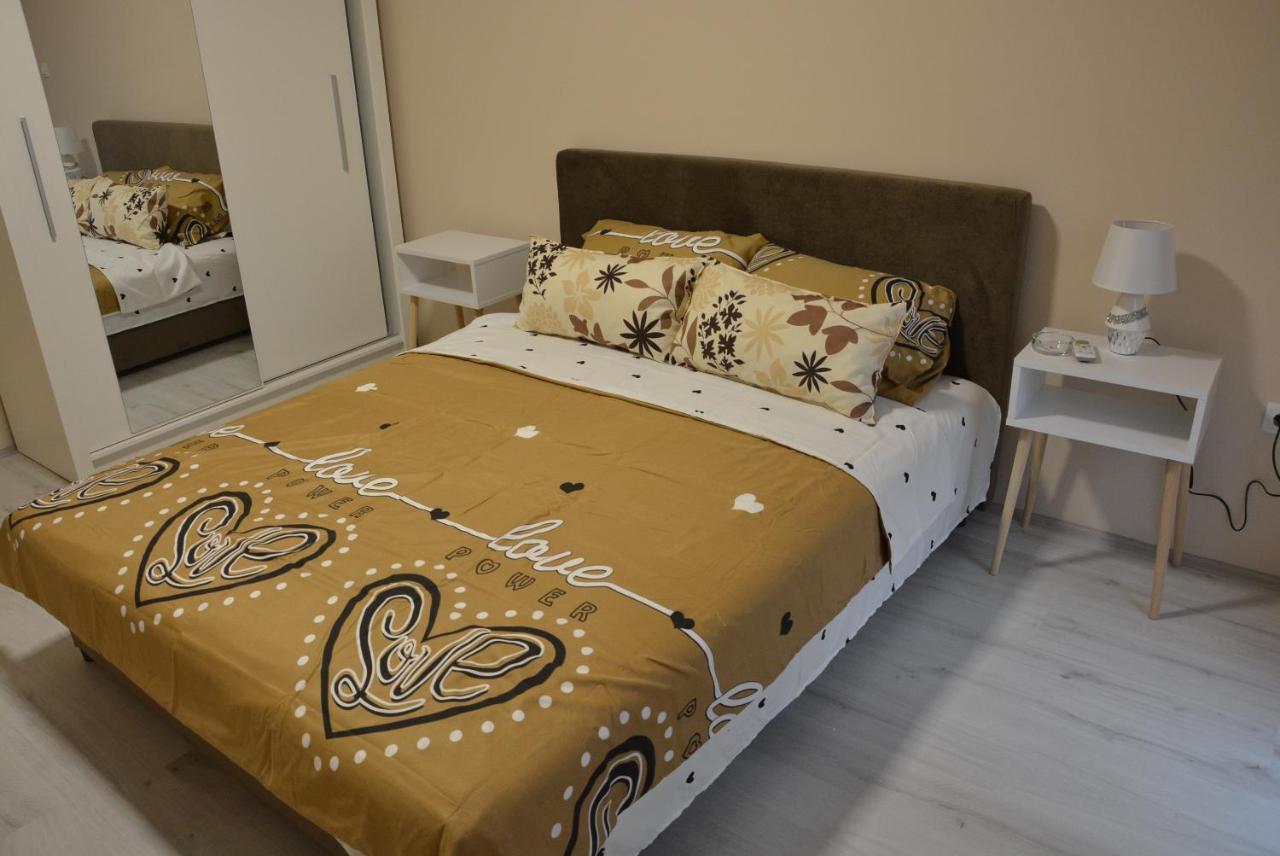 Garden Apartmani Jagodina Exterior foto