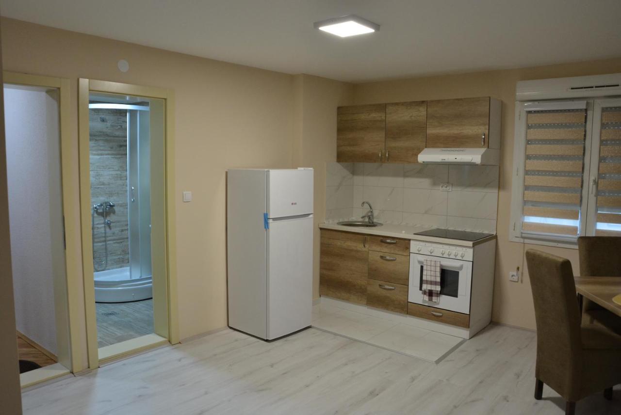 Garden Apartmani Jagodina Exterior foto